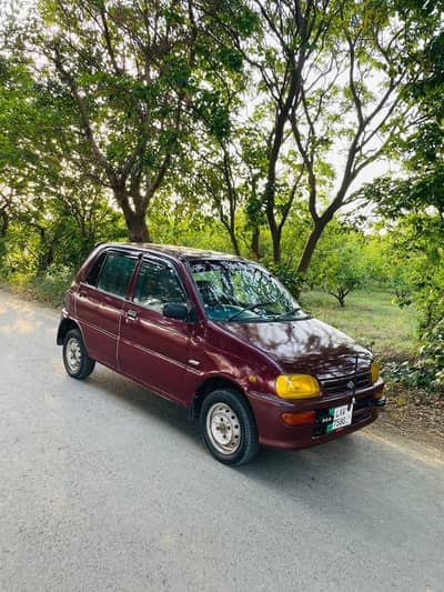 Daihatsu Cuore 2001
