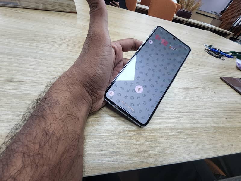 Google Pixel 8 Pro 4