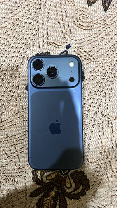 Apple iPhone 17 Pro, Complete Box with Original Cable, Just 76 Cycle