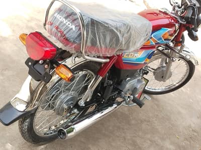 CD70 2026 Red Colour urgent for sale near Multan