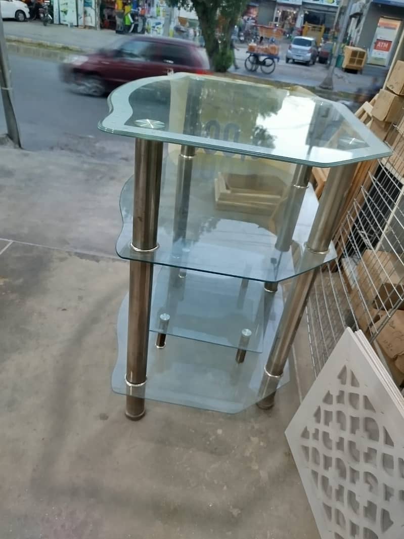 Tv/Computer table, Multipurpose 0