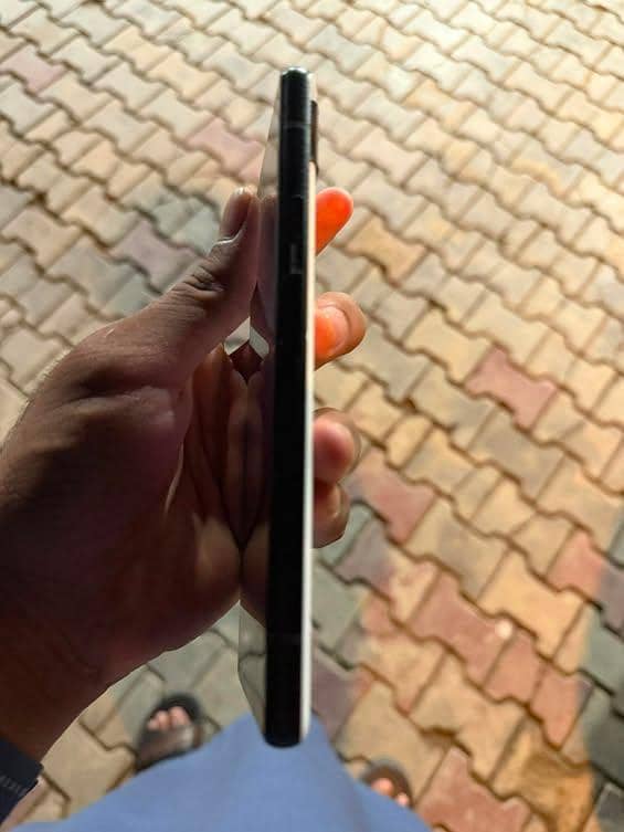 Google Pixel 6a 1