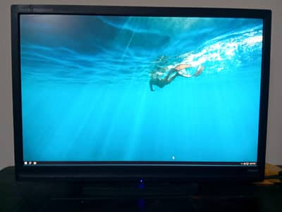 HP PRO DESK + Iiyama prolite 21 inch 60 hz monitor