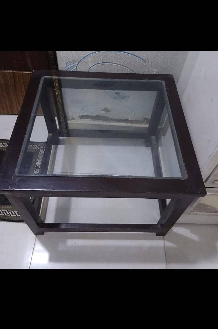2 Side Tables 2