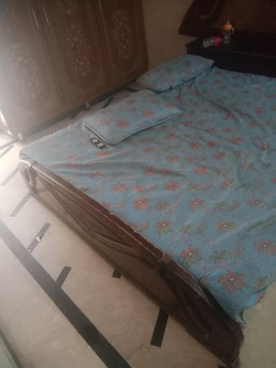 Bed ,good quality
