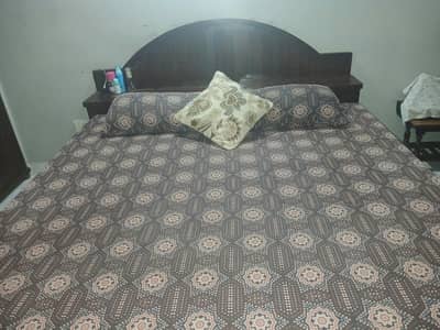 King Size Bed For Sale | Excellent Condition | Without Mattress