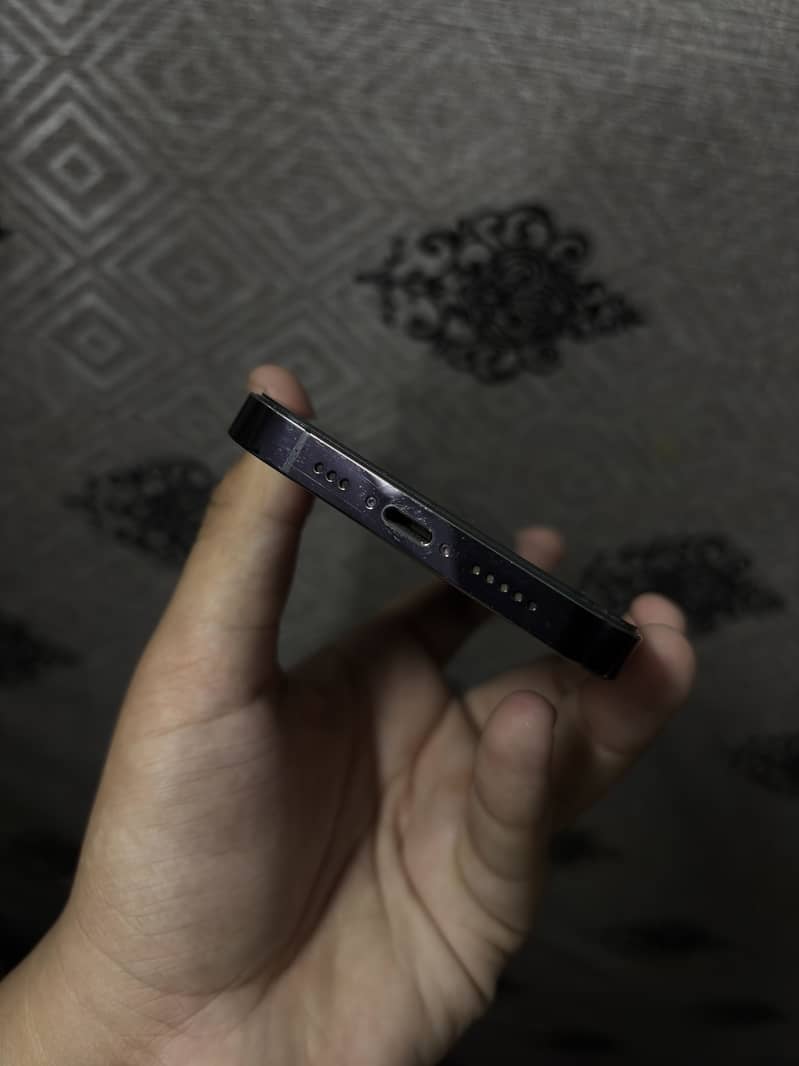 iPhone 14 Pro 5
