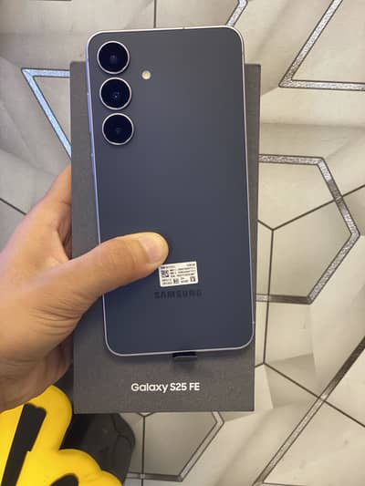 Samsung Mobile S25 FE - 8/128gb storage