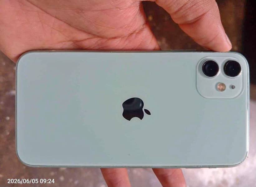 Apple iPhone 11 6