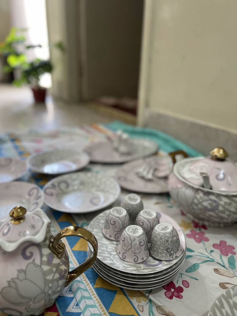Stone Dinner set 12