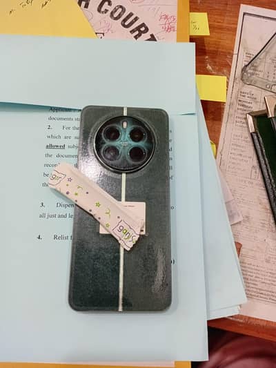 Realme 12 Plus (5G) set