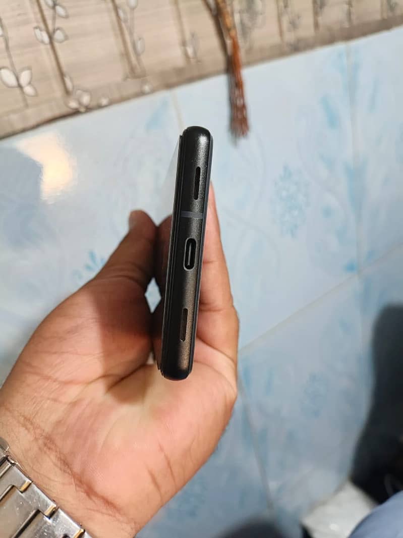 Google Pixel 6a 8
