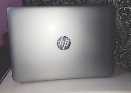 HP Elitebook 840 G3 |core i5   6 generation. |8 Gb | 128 Gb SSD