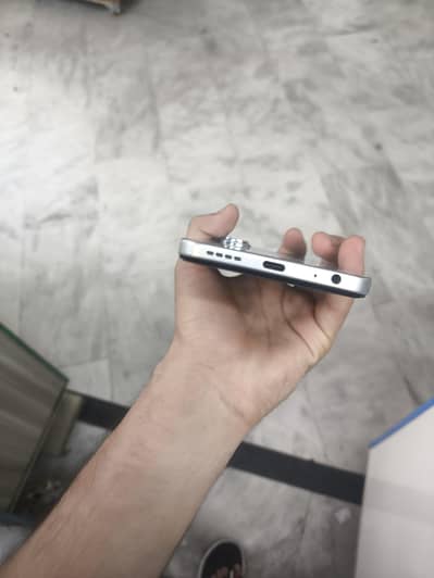 Infinix hot 60 i