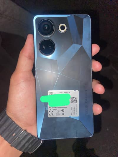 Tecno CAMON 20