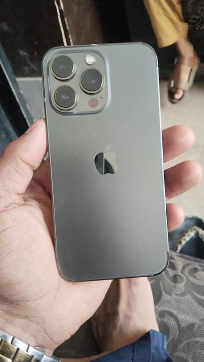 Apple iPhone 13 Pro