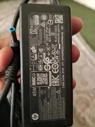 Laptop power adapter charger