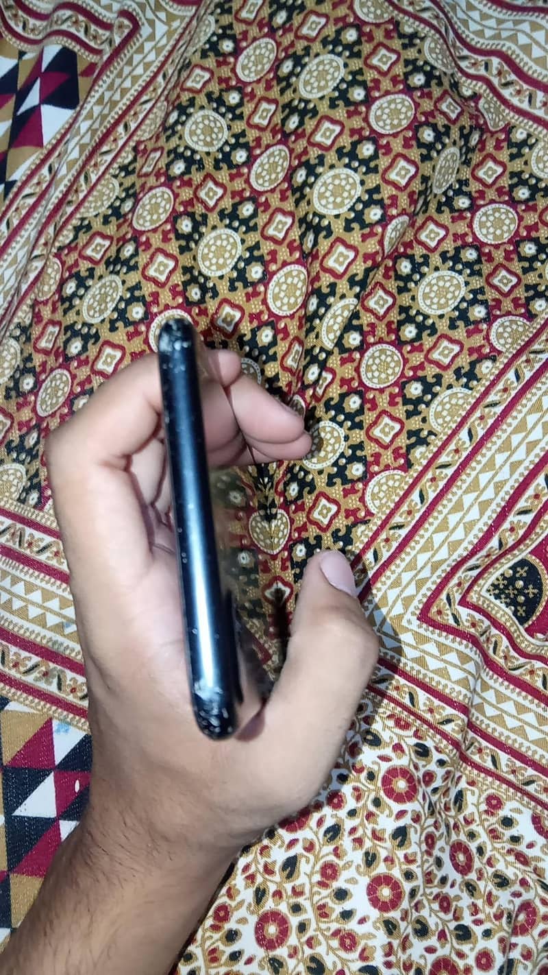 Apple iPhone 7 Plus 4