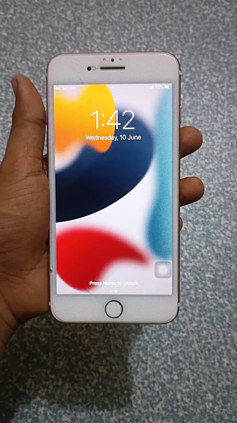 Apple iPhone 7 Plus 1