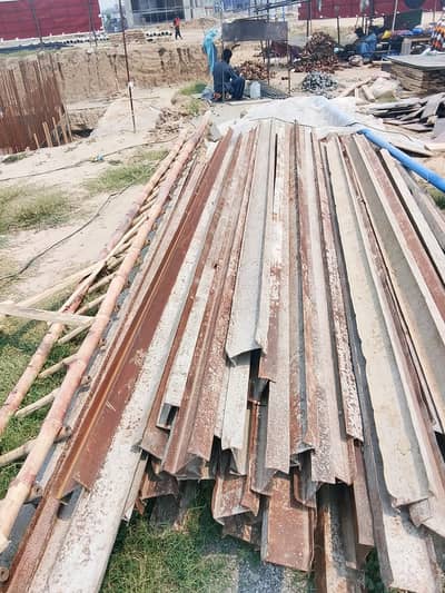 Folding pipes, Joints & Girders Available for rent