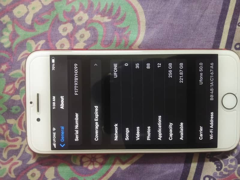 Apple iPhone 7 0
