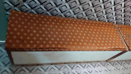 shop ka sofa 2 piece hai