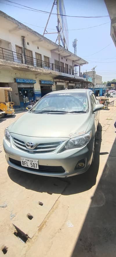 Toyota Corolla GLI 2011