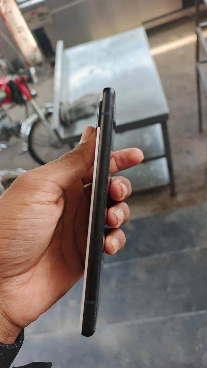 Google Pixel 6a 3