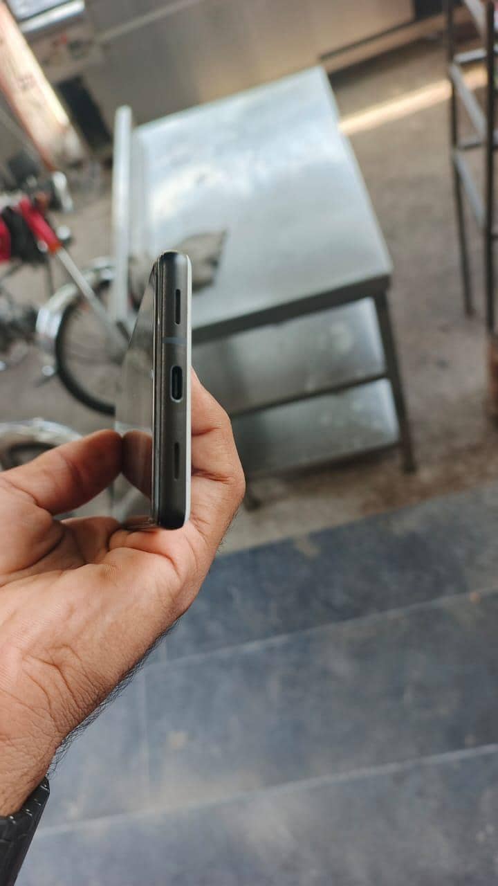 Google Pixel 6a 6