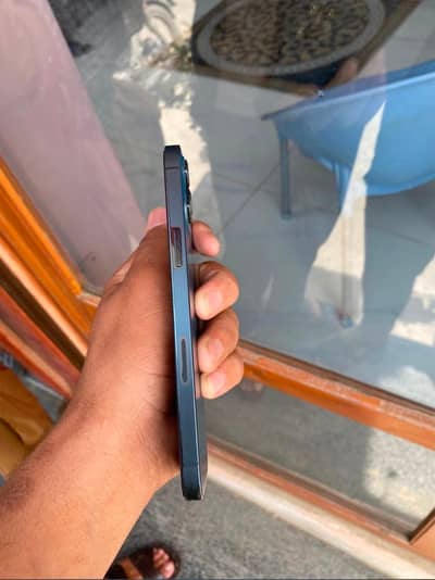 Apple iPhone 12 Pro Max factory unlock
