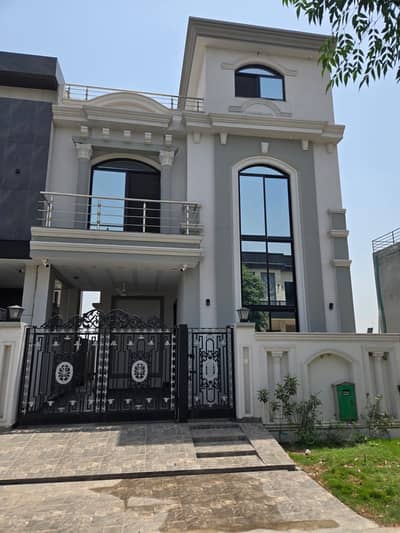 DHA phase 7 T Block 5 Marla House for Sale