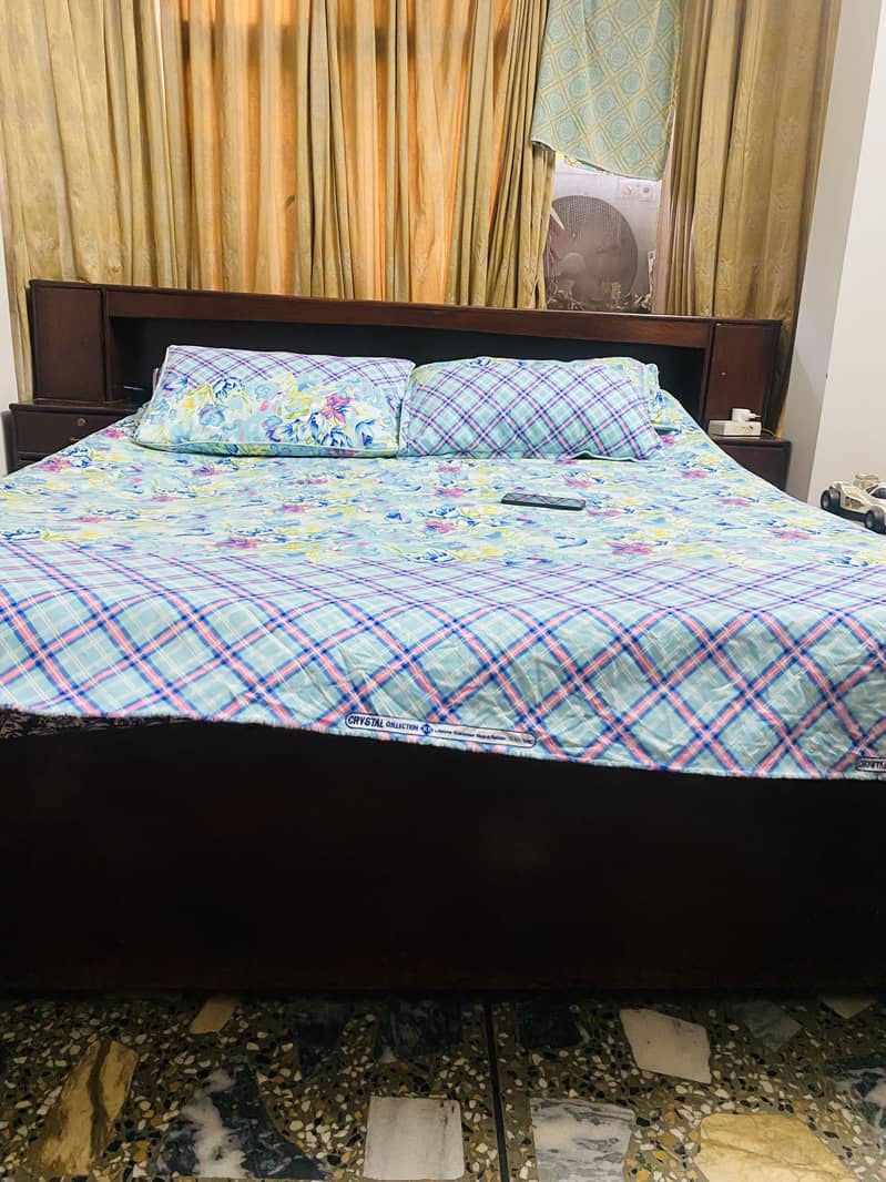 Old double bed 1