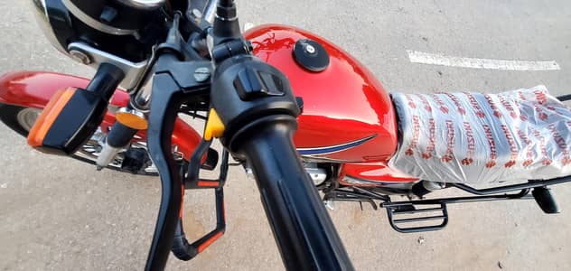 Suzuki GS150