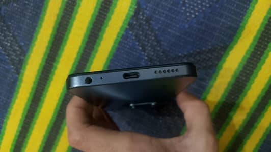 Tecno spark 20 8+8/256 GB for sale