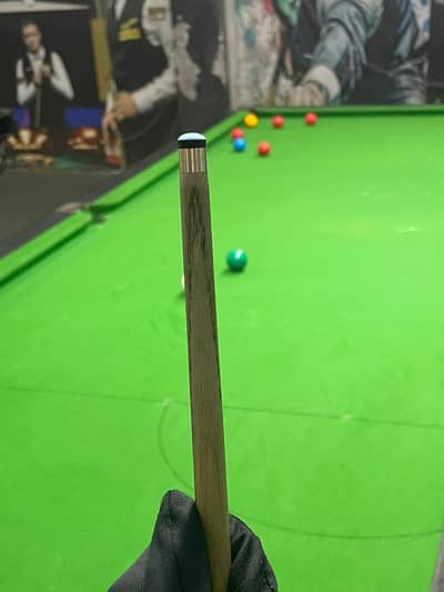 Branded Snooker CUE