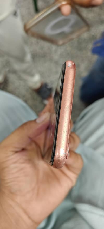 Apple iPhone XR