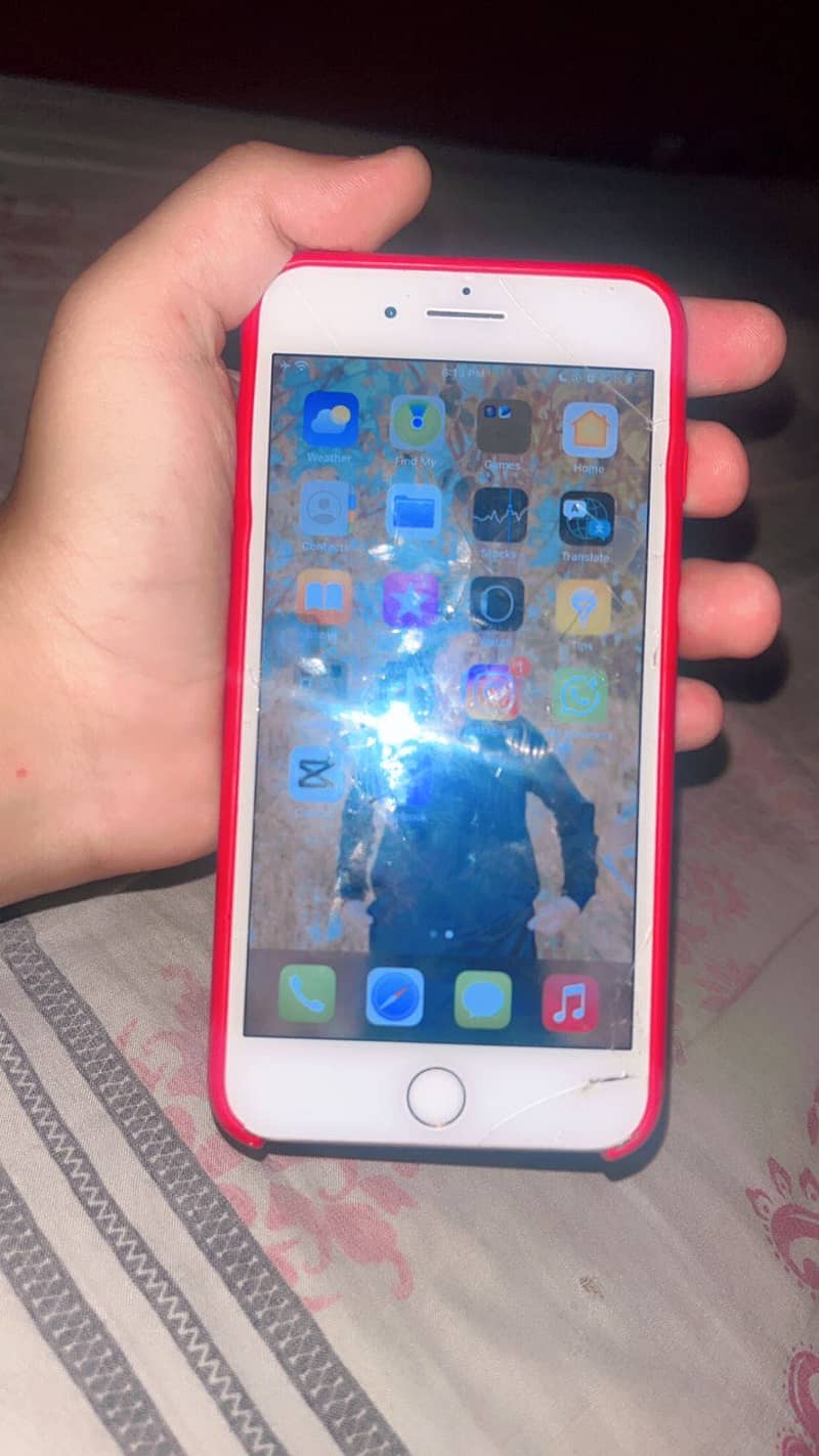 Apple iPhone 7 Plus 2