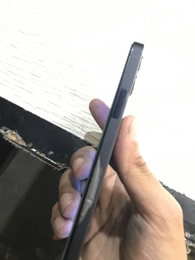I phone 12