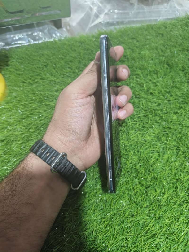 One Plus 9 Pro 3