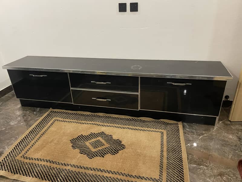 Lounge Table 0