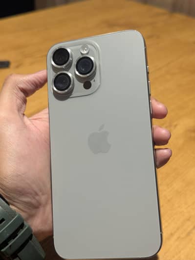 Apple iPhone 15 Pro Max JV