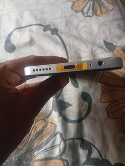 Nubia A36 10/10 one month use 4/64 hai