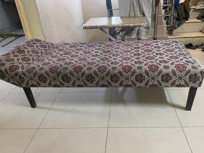Dewaan bed