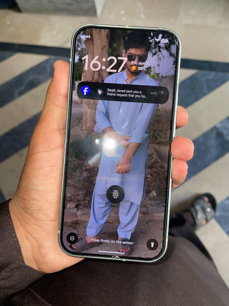 Google Pixel 9 1