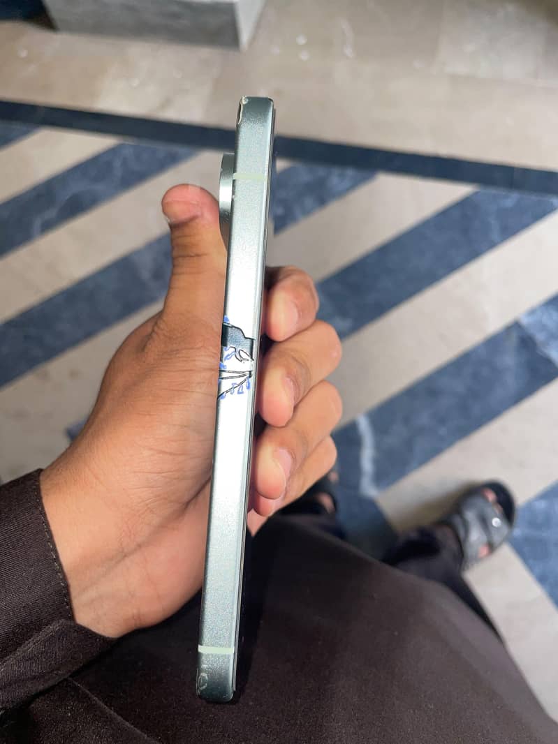 Google Pixel 9 2