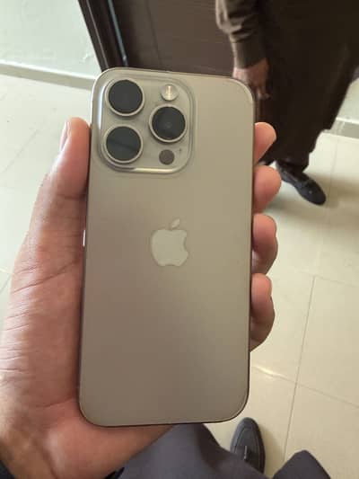 Iphone 15 pro jv