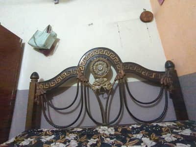 Double Bed