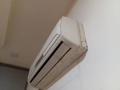haier 1 Ton