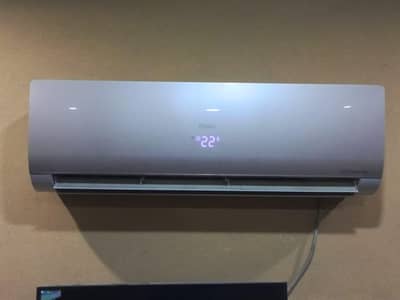 Haier 1.5 Ton DC inverter Ac (Heat & Cool) 10/10 condition