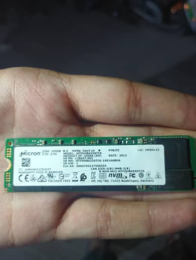 256GB NVMe Gen 3 SSD with Windows 11 Installed
